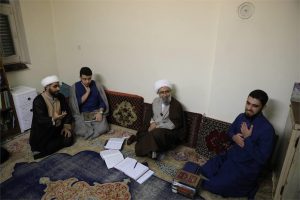 حضور-در-حجرات-طلاب-مدرسه-خاتم-الأنبیاء-19-آذر-19