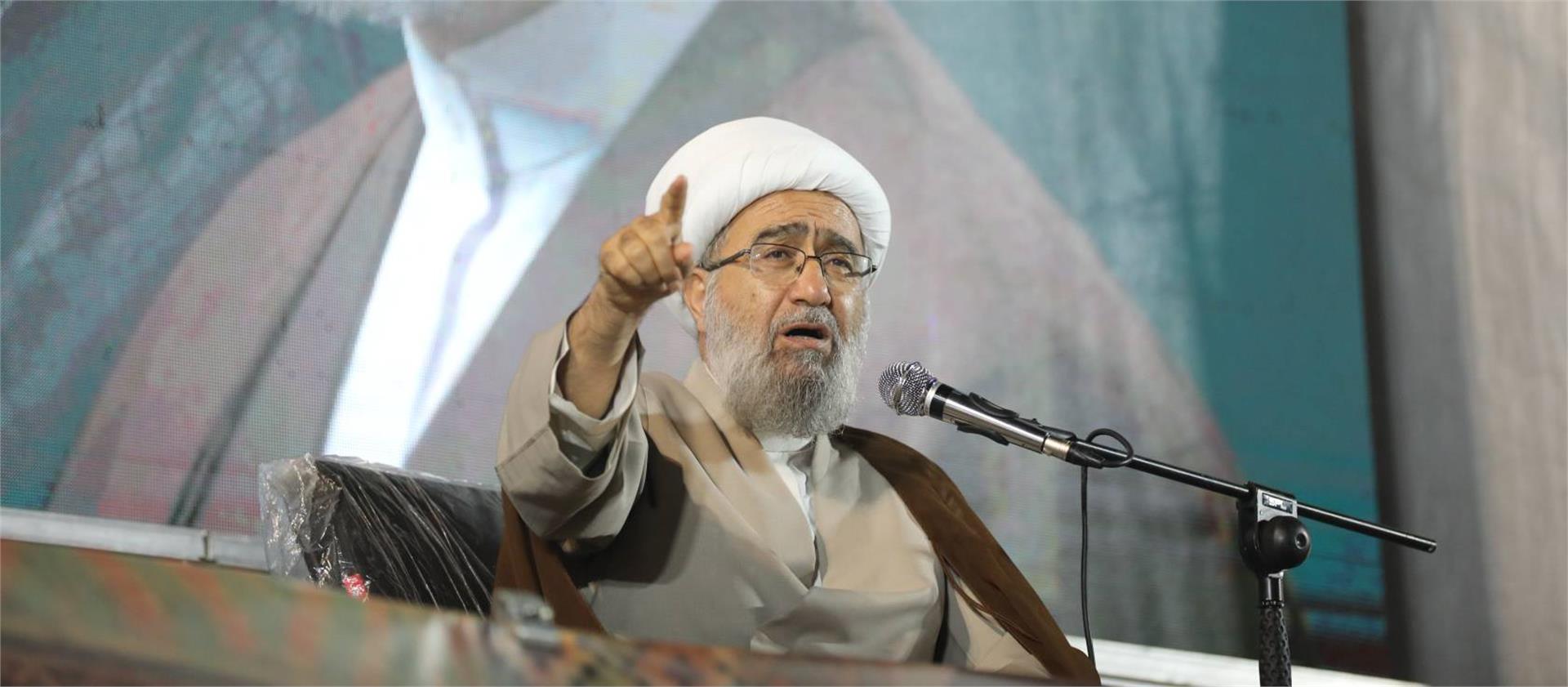 حضور-آیت-الله-مروی-در-تجمع-مردمی-اردبیل-18-شهریور-1405-2